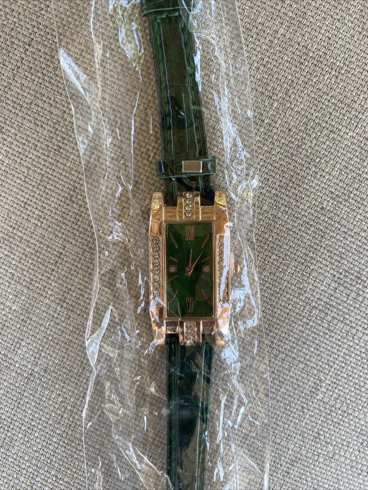 Nice Watch - image 5