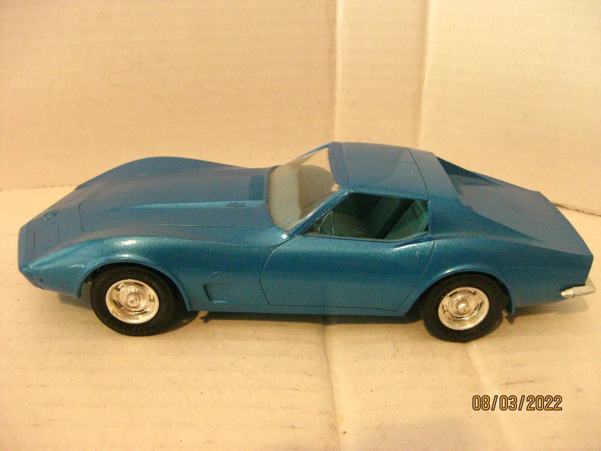MPC 1970½ Corvette プラモデル SLOT CAR Near Mint MPC Mako Shark Corvette Metallic Blue Complete