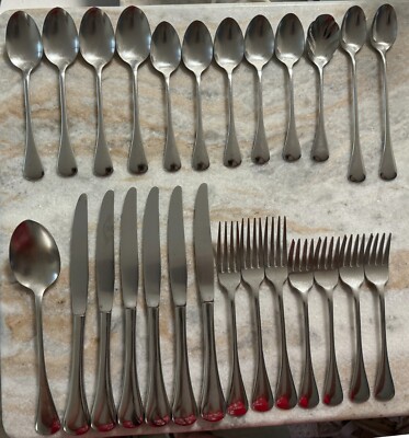 26pc Cabana Stainless by Oneida Silver 18/8, Plain, Round Tip, Glossy set