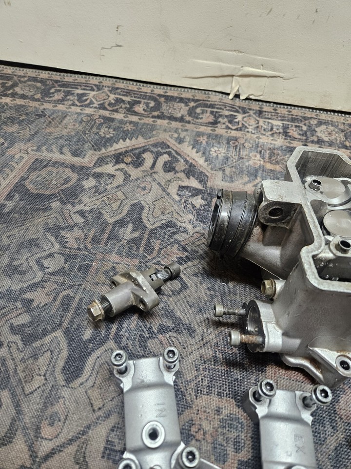 MINT 20032008 Suzuki LTZ 400 Engine Cylinder Head Valves KFX DVX 400