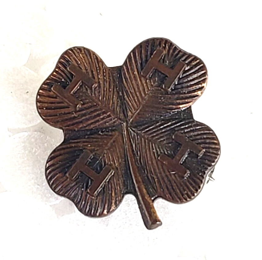 Vintage Leavens 4-H Clover Club Copper Pin 9/16"