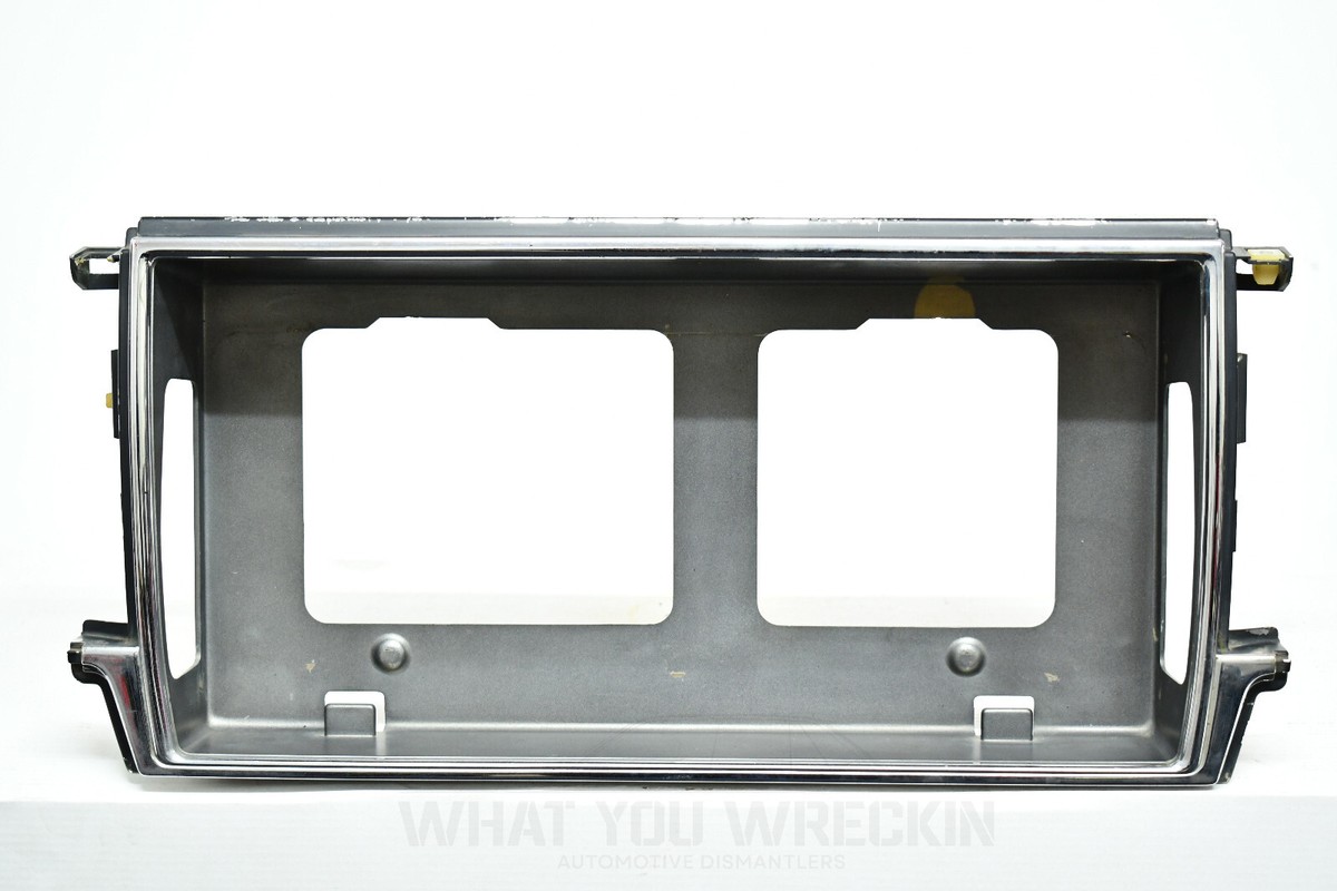 GENUINE TOYOTA CRESSIDA MX83 REAR CHROME NUMBER PLATE SURROUND