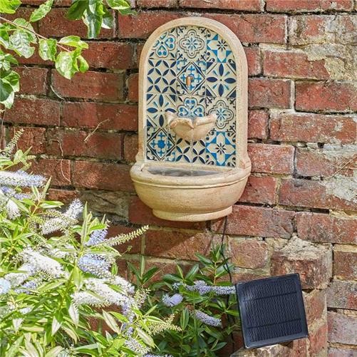 Smart Garden Aragon Wall Water Fountain