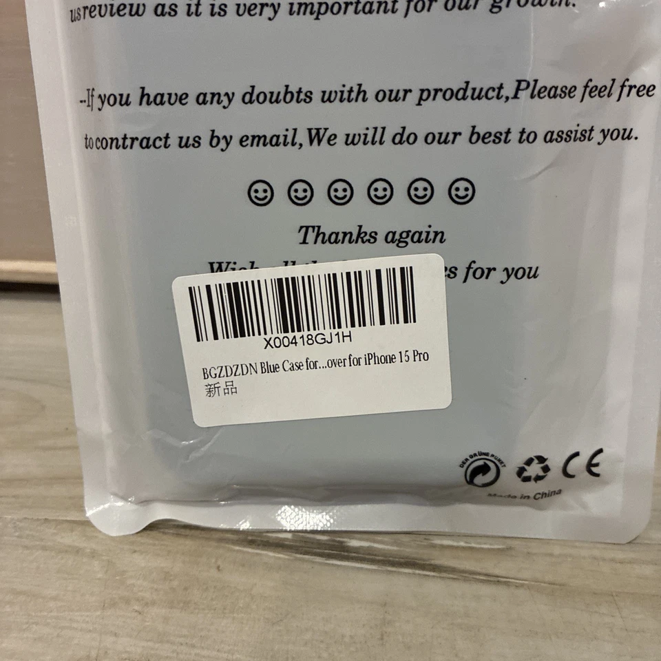 Funda de teléfono AZUL X Smiley Faces se adapta a I Phone 15 Pro NUEVA Foto 3 de 3