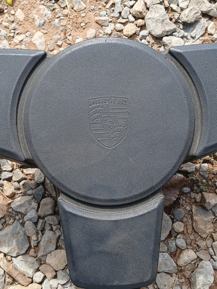 Volante Porsche 1980 cuero (modelo no confirmado - (ver fotos) (leer) Foto 2 de 4