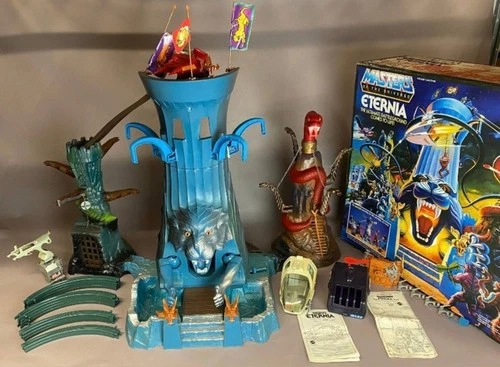 VINTAGE MASTERS OF THE UNIVERSE ETERNIA PLAYSET COMPLETE WITH BOX MOTU HEMAN