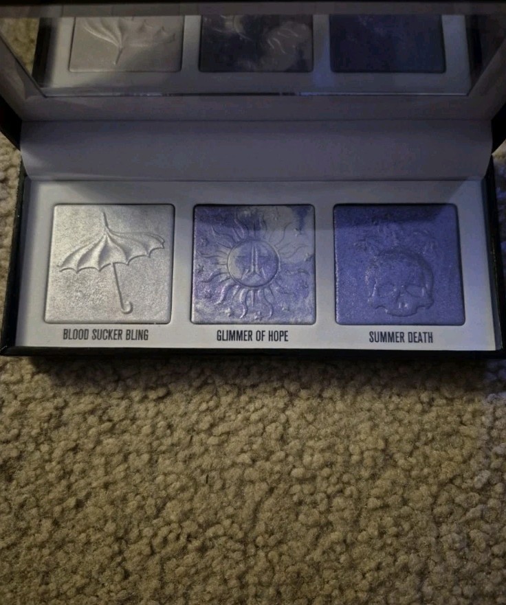 ❣️jeffree star❣️extreme frost❣️ハイライト❣️ Jeffree Star Extreme Frost Highlighters. Gag Me, Sour Ice