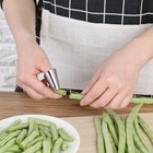 <!--F#f_0-->Silver Stainless Steel Finger Hand Protect Guard for Secure Kitchen Slicing<!--F/-->