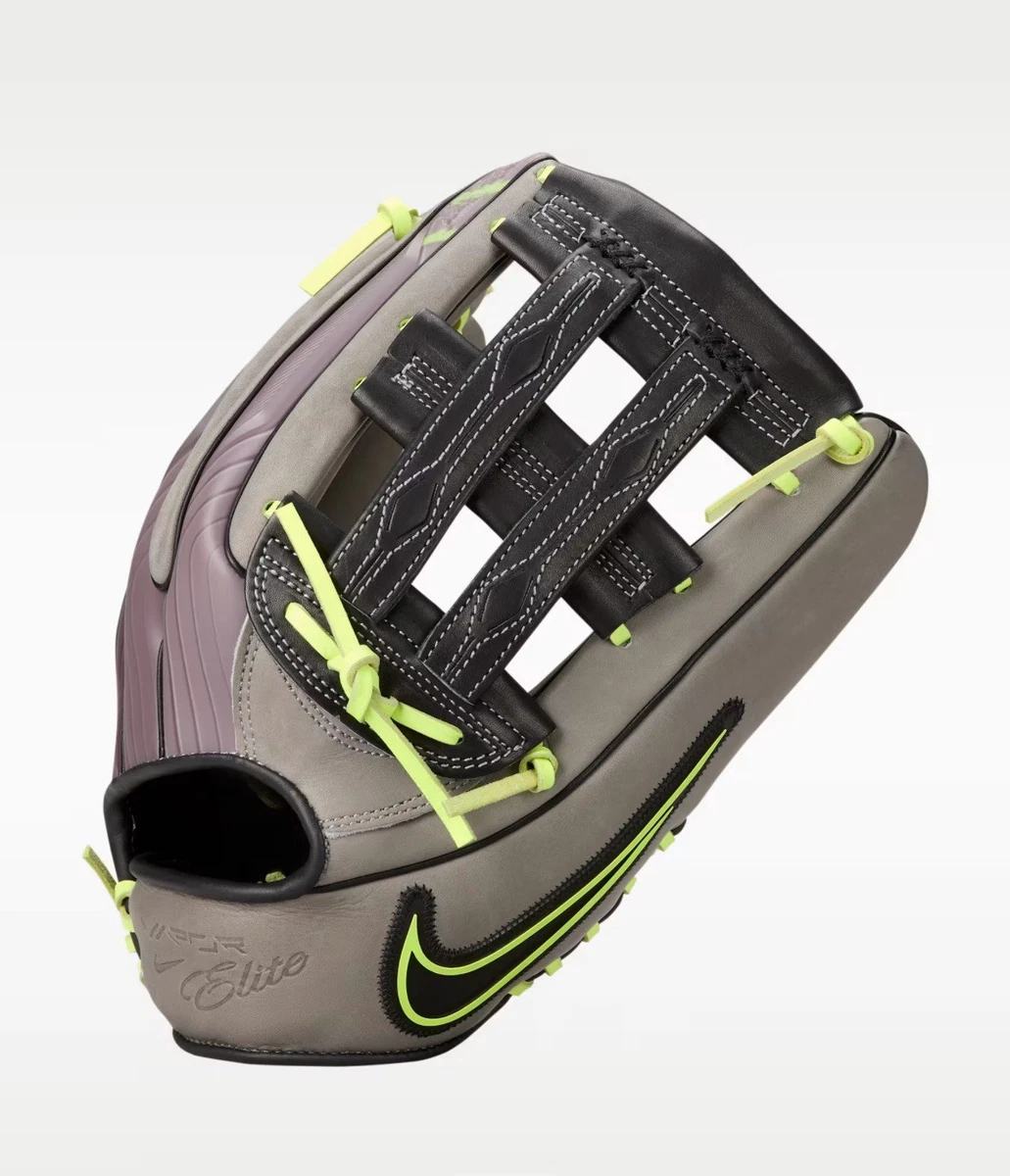 Nike Outfield 12.75 Size Baseball Softball Gloves & Mitts for sale