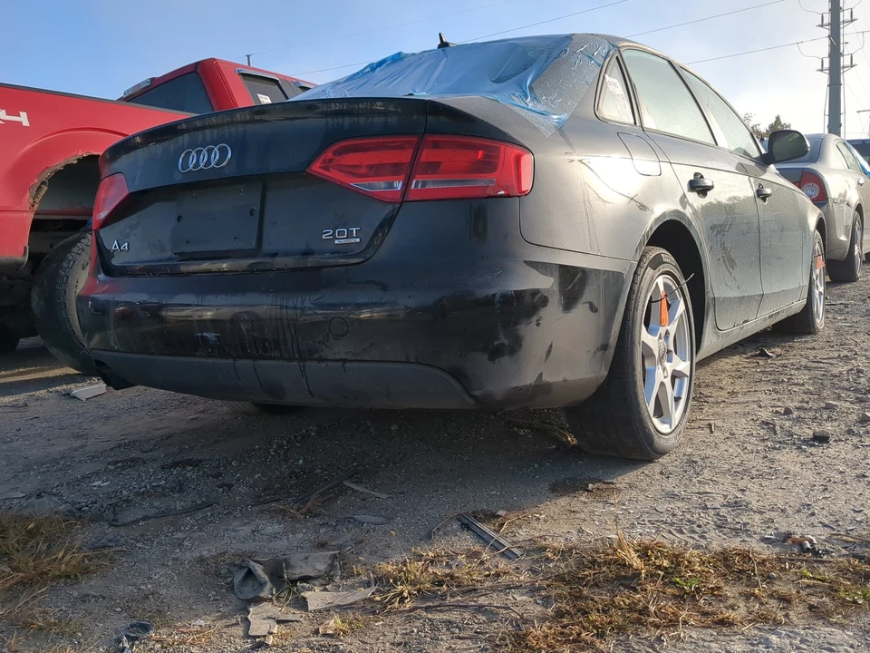 2009-2012 Audi A4 Quattro Rear Bumper Assembly Oem WQ3YS - Imagem 2 de 4