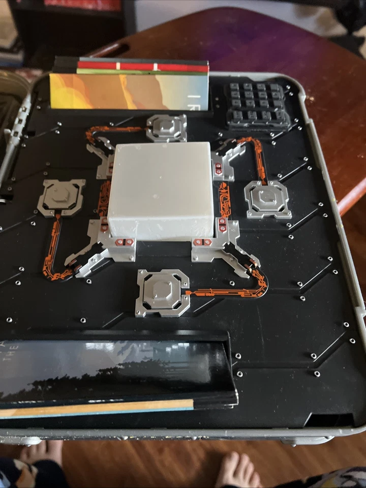 Marvel Cinematic Universe: Phase One Avengers Assembled Blu-ray suitcase Foto 3 de 4