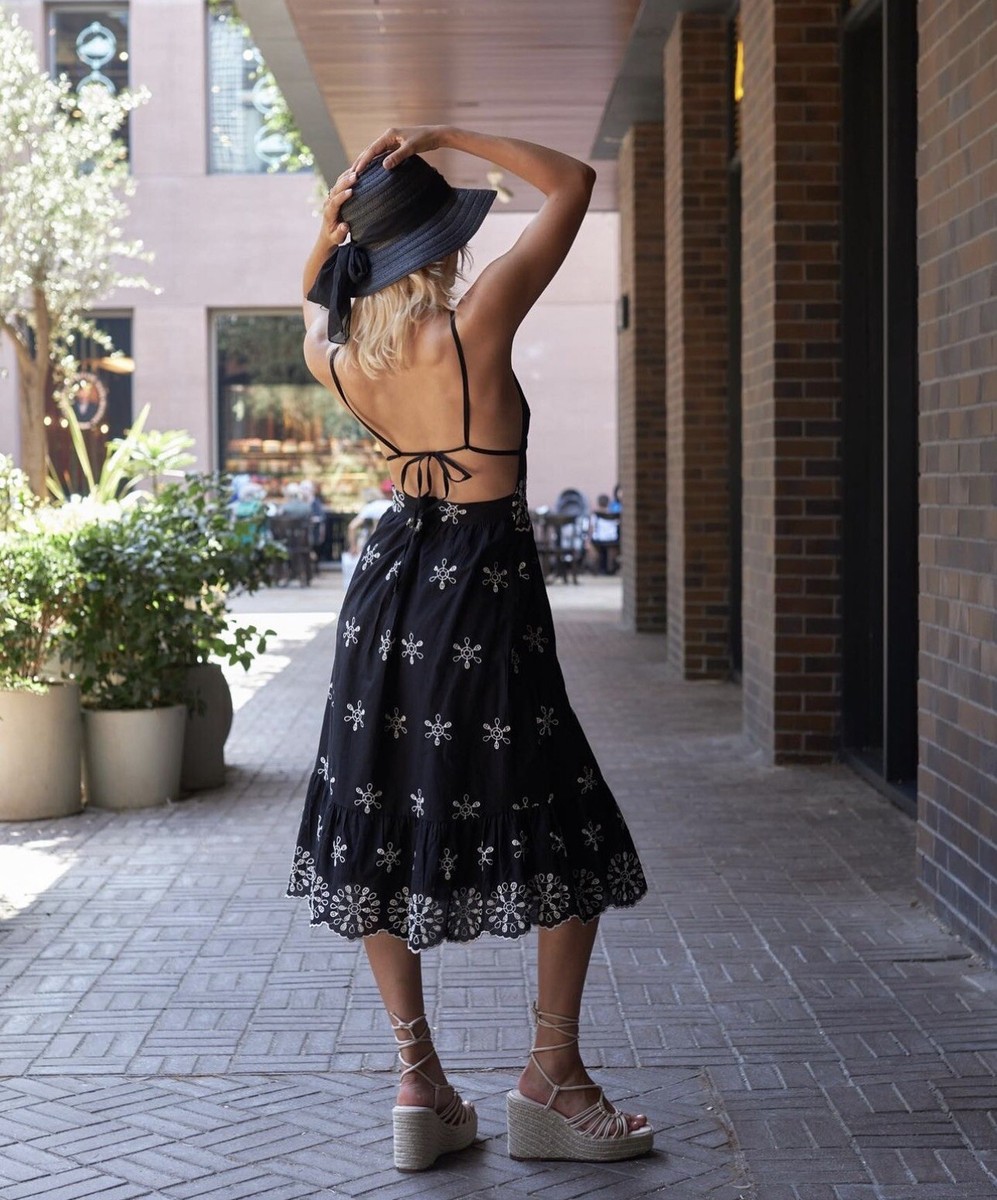 ZARA SIZE M WOMEN Embroidered Dress Black HALTER NECK NWT | eBay ZARA SIZE M WOMEN Embroidered Dress Black HALTER NECK NWT | eBay