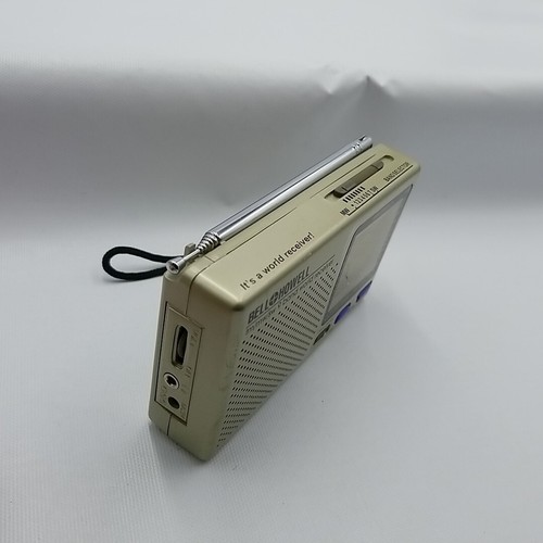 Bell & Howell MW.SW1-7 9 Band World Receiver Shortwave Radio AM/FM/TV/MW/SW - Picture 8 of 17