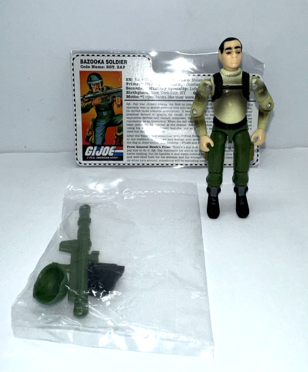 GI Joe SGT. ZAP BAZOOKA SOLDIER Complete w/Card 1997 Stars & Stripes Free Ship