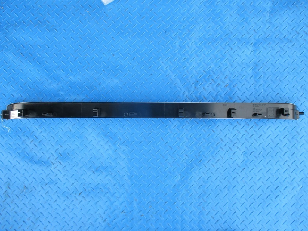Bentley GT GTC right door sill scuff plate #5459