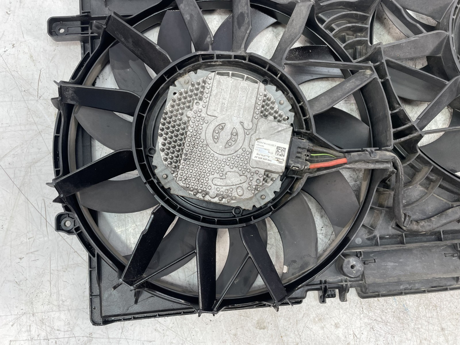 ✅ 13-17 OEM Bentley Continental GT 4.0L Radiator Cooling Fan Motor Assembly