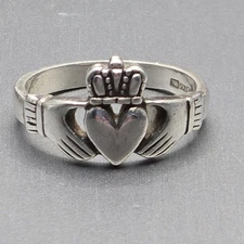 VTG Sterling Silver Claddagh Ring Size 7 Signed TJH Dublin Ireland Love Loyalty