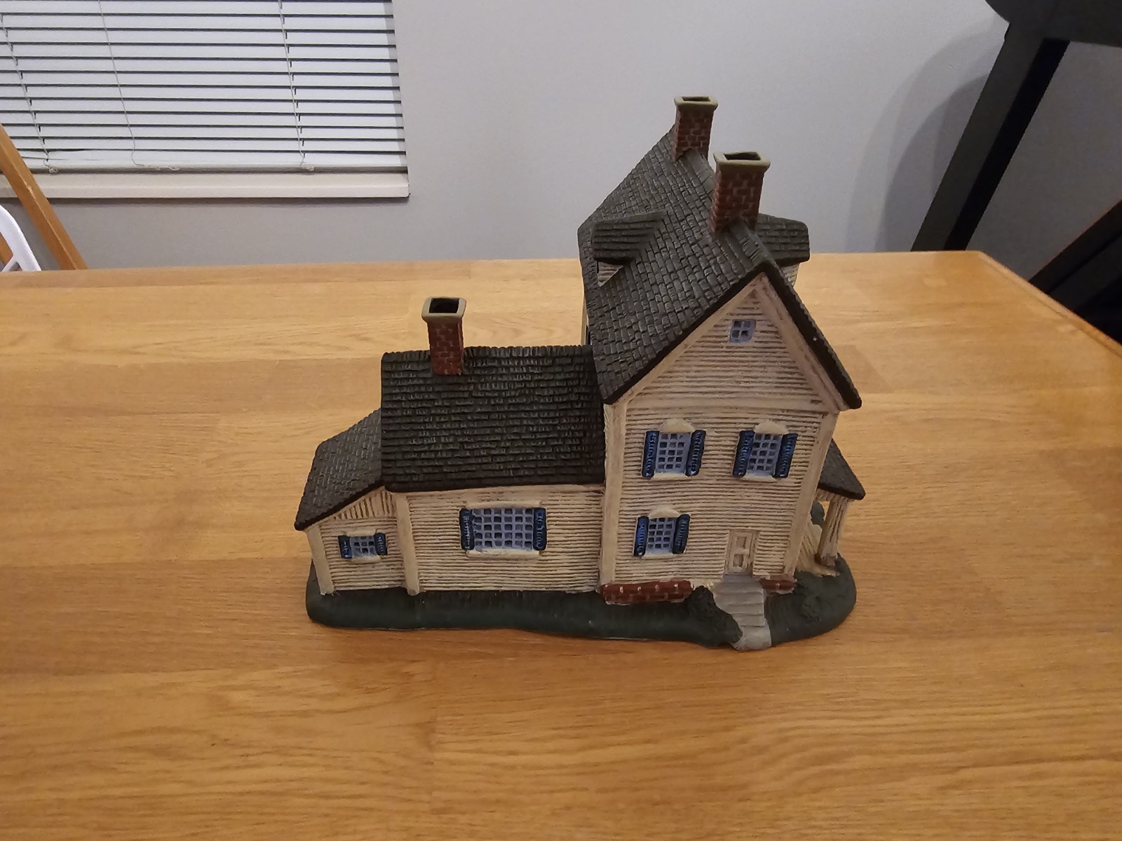 Lang And Wise Folk Art Villages Meadowbrook Farms "Meadowbrook Farm House"...