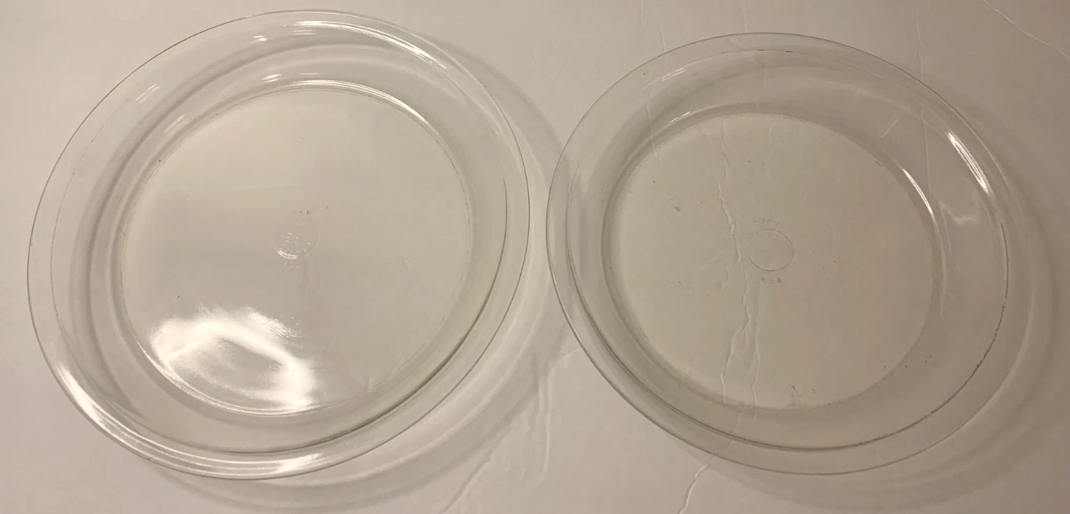 Set Vintage PYREX Pie Plates Baking Pie Dish #210 & #209 Clear Glass 10" & 9"