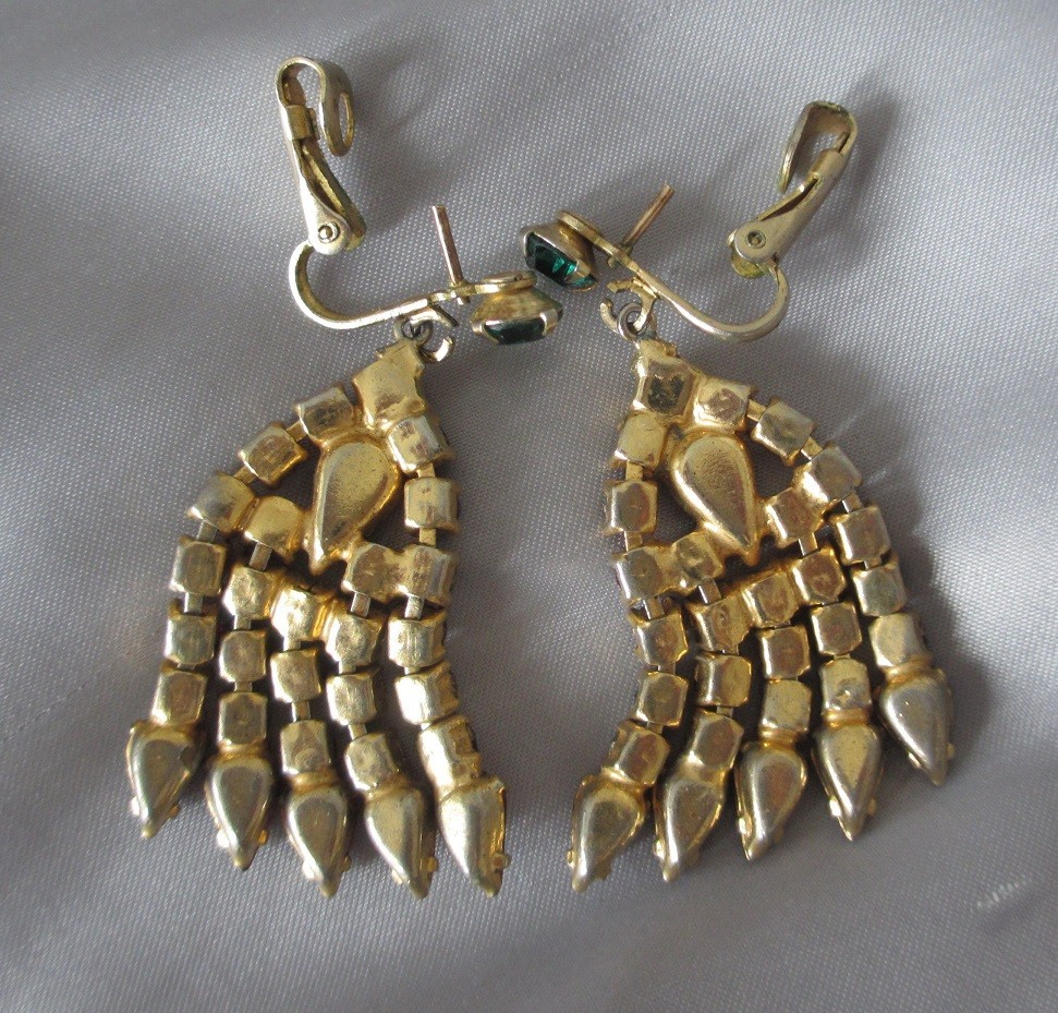 Vintage Pierced Red Ruby Waterfall Rhinestones Da… - image 3