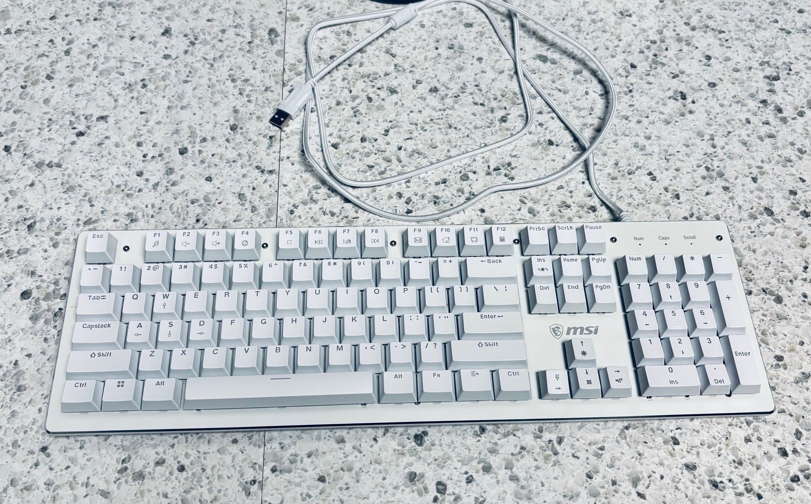 MSI Mechanical Gaming Keyboard White Wired USB Plug & Play