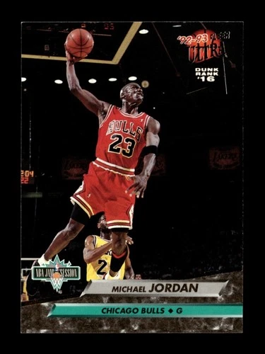 1992 FLEER ULTRA #216 MICHAEL JORDAN BULLS