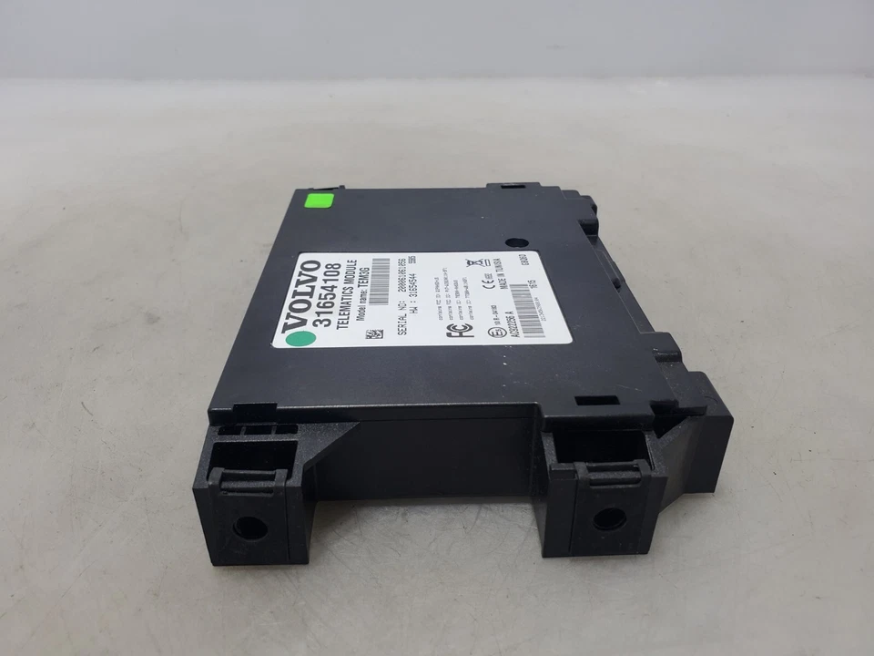 ✅ 2014-2018 OEM Volvo V60 S60 Telematics Control Module Unit - Image 2 of 4