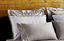 Frette Standard Pillow Sham Orpheum White Quilted Cotton Sateen 20 x 32 Portugal