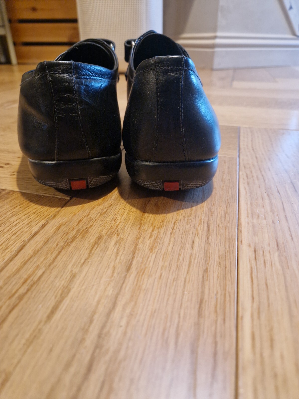 Picture 4 of 5
