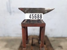 Kowadło kute z podstawą 174Kg 45688