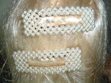 Pair of White Pearl Barrette Hair Clips NWT in Gift Box