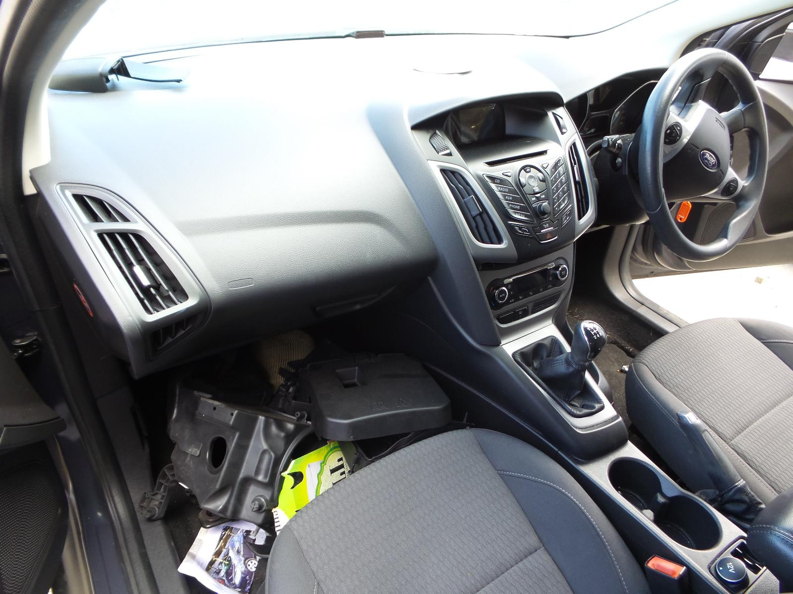 2014 Ford Focus GLOVE BOX LW 05/11-08/15 11 12 13 14 15 image 11