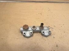 Jaguar XJS Leyland Water Rail Thermostat Water Rail OEM PN P42570D