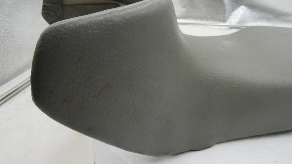 Honda VFR700 1987 Interceptor 700 asiento OEM VFR700F2 Foto 4 de 4