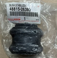 Genuine Toyota BUSH STABILIZER 48815-26390