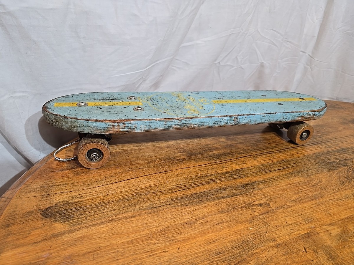 Vintage 1960's Roller Derby Mustang 15 Skateboard | eBay