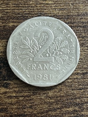 1981 France French 2 Two Francs Strolling Sower Actual Coin TB3998