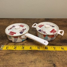 vintage Holly Hobbie metal cooking kitchen set