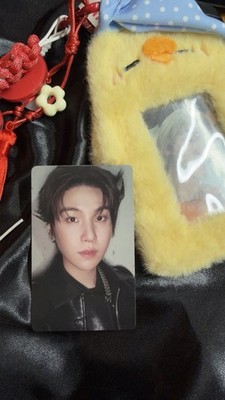 SUGA yoongi Official BTS Arirang World Tour USA Album Leg 2 Lucky