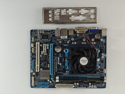 Gigabyte GA-A55M-DS2 + AMD A4-3300 APU + Cooler + 8GB DDR3 + I/O panel