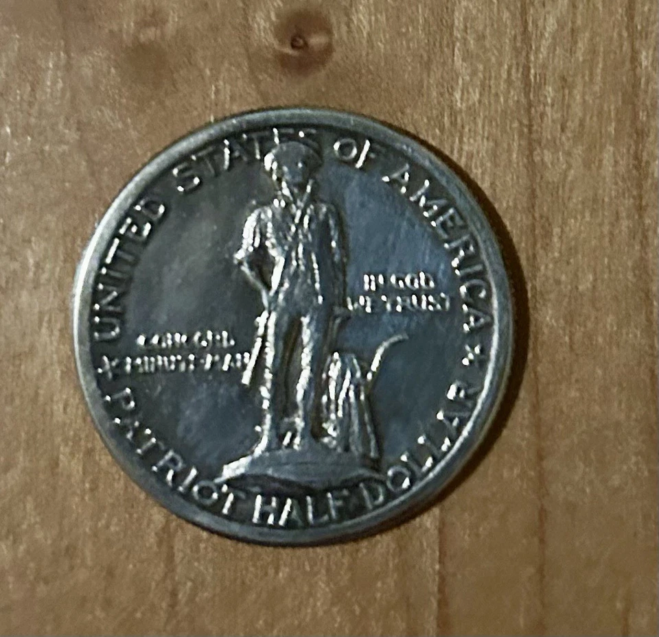 1925 90% Silver Lexington-Concord Commemorative Half Dollar Very Good Condition - Image 3 of 4