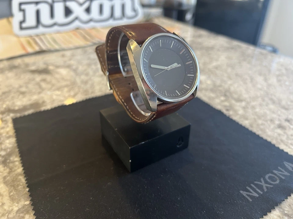 Reloj Nixon ESQUIRE Foto 2 de 4
