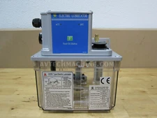 CESD-032C12 Chen Ying Lubrication Pump 3L Tank 1P 220V