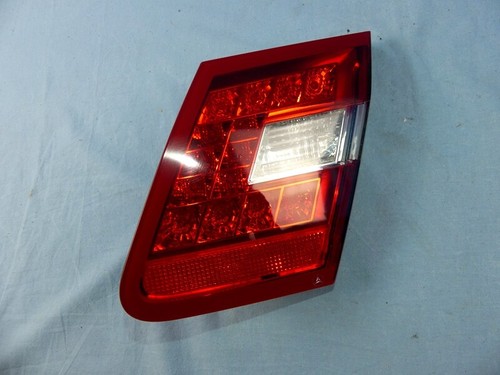 ⭐️Original Mercedes E-Klasse W212 Limousine Rückleuchte rechts innen A2128203264