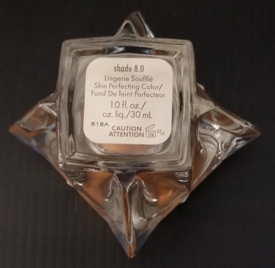 Stilla 内衣 Souffle 皮肤完美粉底色 8.0 全新带盒 — 第 3/4 张图片