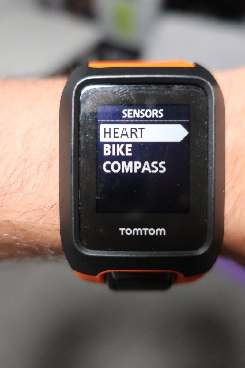 Tomtom 4RFM Smart Sports Bike Fitness Watch Charger water