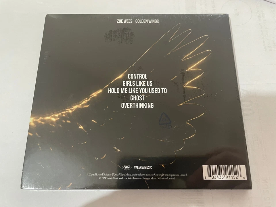 Zoe Wees ‎– Golden Wings (Canadian Pop 2021 CD EP/Single)(New/Sealed) Foto 2 de 2