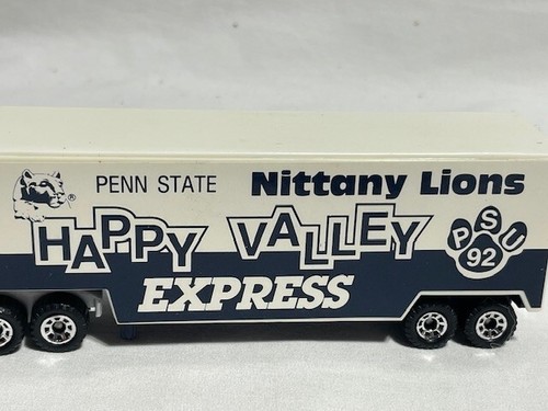 Matchbox Kenworth Aerodyne Semi w/ Low Bed Trailer, 1992 Penn State Happy Valley - Picture 3 of 5
