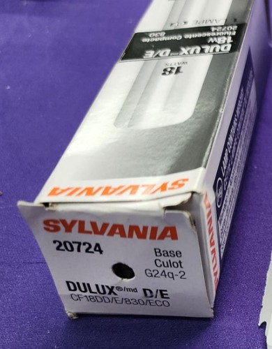 Sylvania 20724 18W CF18DD/E/830/ECO 4 Pin G24q-2 Base 3000 Kelvin CFL - NOS - Picture 2 of 5