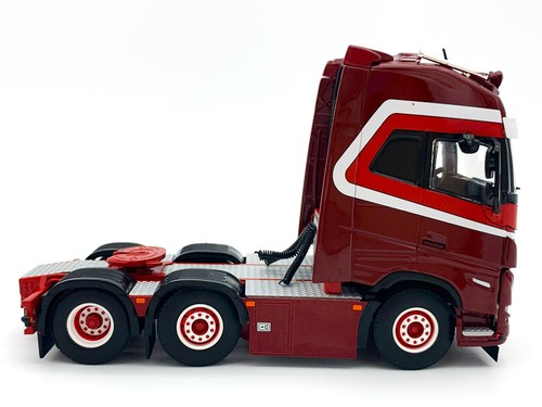 Volvo FH5 globetrotter XL twinsteer "Kees Verhoef Transport" WSI truck models - Picture 5 of 6
